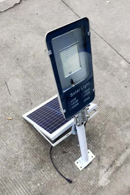 太陽能一體化臂燈